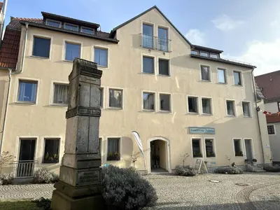 Das Gebäude in dem sich die Ferienwohnung befindet