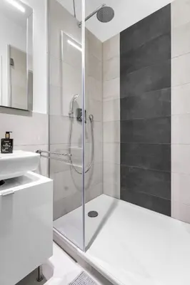 Ein Badezimmer in der Unterkunft Ferienwohnung am Topfmarkt - Zentral - Smart TV