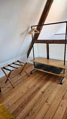 Ein Etagenbett oder Etagenbetten in einem Zimmer der Unterkunft Friedrichs Kleines Haus