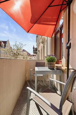 Ein Balkon oder eine Terrasse in der Unterkunft ElbDreams Cozy Design Apartment