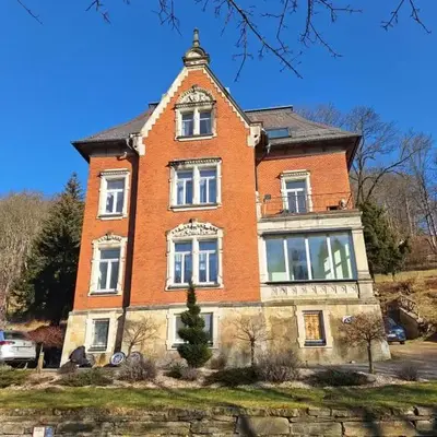 Ferienwohnung Rote-Villa