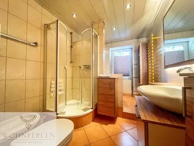 Ein Badezimmer in der Unterkunft MonteurWohnung Wilsdruff App 2