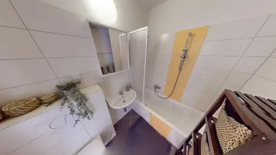Ein Badezimmer in der Unterkunft Citynah und im Grünen gelegen, WLAN