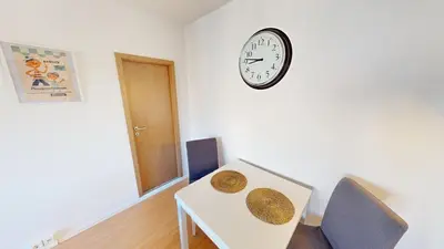 Ein Sitzbereich in der Unterkunft Urban gelegenes Apartment mit WLAN