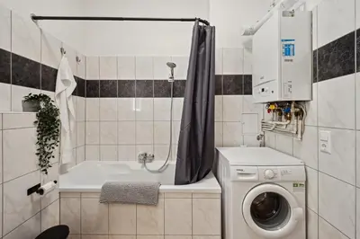 Ein Badezimmer in der Unterkunft Ocean Breeze Residence - Nahe Uni & Zentrum