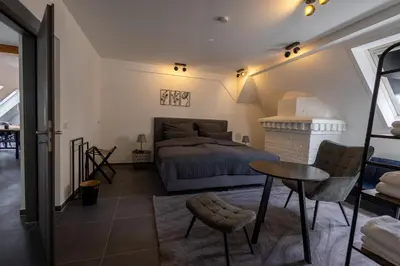 Ein Sitzbereich in der Unterkunft Elbflorenz Familien Suites