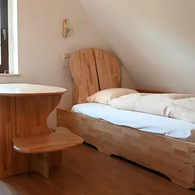 Pension in Hartha