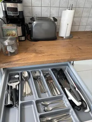 Küche/Küchenzeile in der Unterkunft Zentrales, modernes Apartment mit Balkon, Küche & Garage