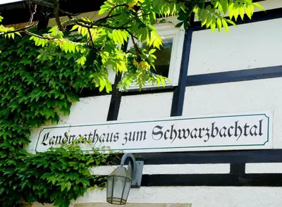 Ein Zertifikat, Auszeichnung, Logo oder anderes Dokument, das in der Unterkunft Landgasthaus Schwarzbachtal ausgestellt ist