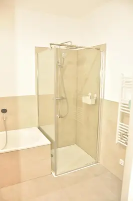 Ein Badezimmer in der Unterkunft City Apartment Dresden 3
