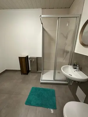Ein Badezimmer in der Unterkunft Ferienwohnung HY