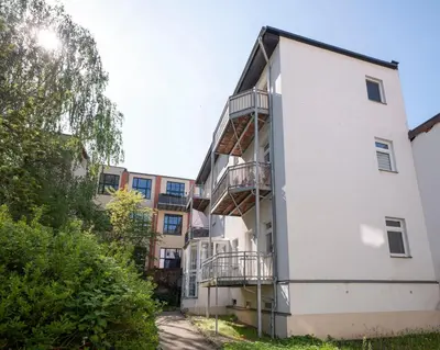 Das Gebäude in dem sich die Ferienwohnung befindet