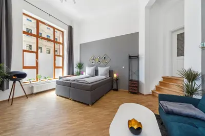 Ein Sitzbereich in der Unterkunft DresdenStay gemütlich Nähe Zentrum und Elbe Kamin PS4
