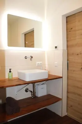 Ein Badezimmer in der Unterkunft Ferienhaus mit Garten und Tor zur Dresdner Heide