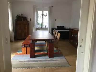 Grundriss der Unterkunft Schöne 150 qm-Wohnung in Jugendstil-Villa