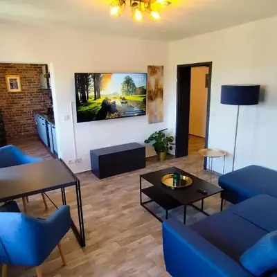 Golden Hop Apartments