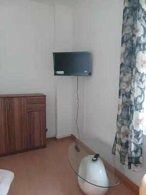 TV/Unterhaltungsangebot in der Unterkunft Elbe Quartier Meissen TOP MONTEURUNTERKÜNFTE Wohnung 11