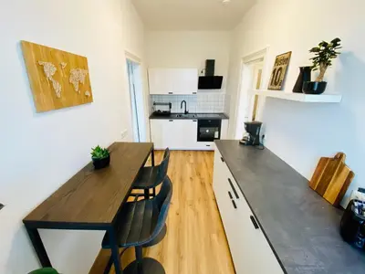 Küche/Küchenzeile in der Unterkunft Large apartment in Pieschen