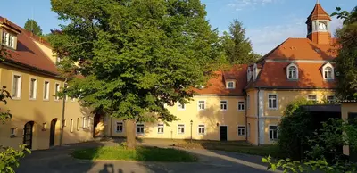Das Gebäude in dem sich das Bed & Breakfast befindet
