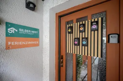 Ein Zertifikat, Auszeichnung, Logo oder anderes Dokument, das in der Unterkunft Zentrales Studio - mit Sofa & 2 Einzelbetten ausgestellt ist
