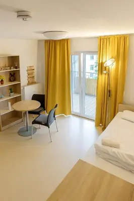Ein Bett oder Betten in einem Zimmer der Unterkunft Studio in Dresden Neustadt