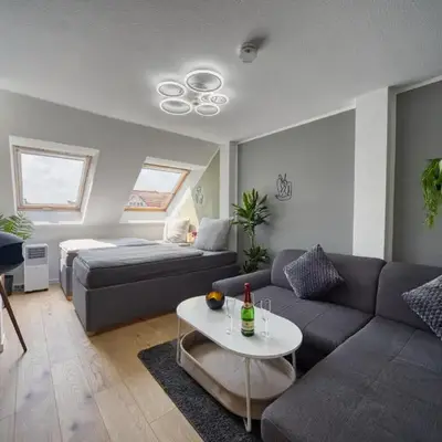 DresdenStay Modern 3 Schlafzimmer Kamin PS4 Kicker