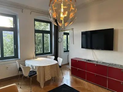 TV/Unterhaltungsangebot in der Unterkunft Beautiful old building apartment
