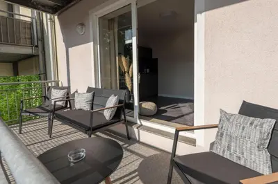 Ein Sitzbereich in der Unterkunft 4Tiny Together-Apartment - Balkon, Netflix, Nespresso, Messe