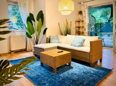 Ein Sitzbereich in der Unterkunft Boho-Apartment mit Terrasse - Ruhig & Zentrumsnah
