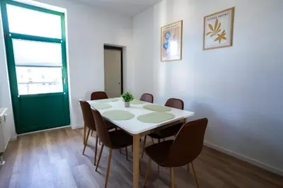 Grundriss der Unterkunft Schickes Apartment in Chemnitz-Sonneberg mit 2 Schlafzimmern und Balkon