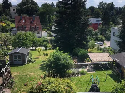 Ein Garten an der Unterkunft Ferienwohnung Dachstübchen