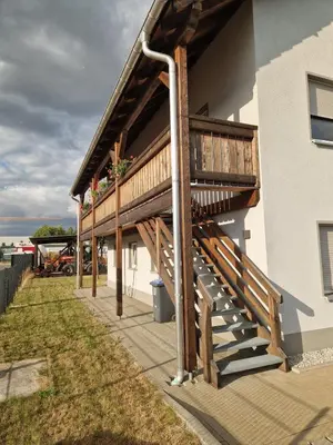 Das Gebäude in dem sich die Ferienwohnung befindet