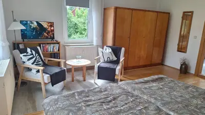Ein Sitzbereich in der Unterkunft Atelier-FEWO-Polenztal