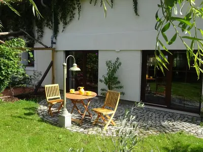 Ein Garten an der Unterkunft Auszeit Posthausen
