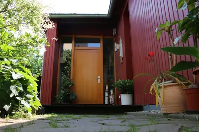 Eine Fassade oder ein Eingang zu Gartenhaus Klotzsche