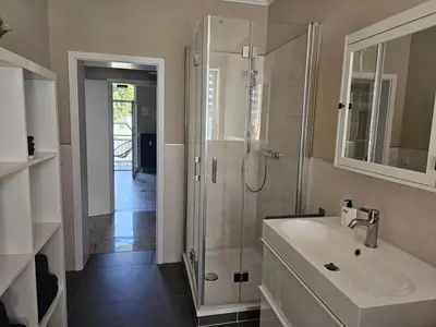 Ein Badezimmer in der Unterkunft Augustusburger-Suites
