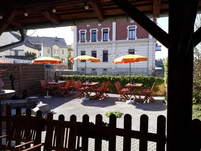 Das Gebäude in dem sich die Ferienwohnung befindet