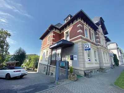 Das Gebäude in dem sich die Ferienwohnung befindet