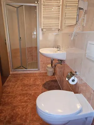 Ein Badezimmer in der Unterkunft Gasthaus Wolfsschlucht
