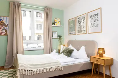 Ein Bett oder Betten in einem Zimmer der Unterkunft NOVA Room I TOP-Lage I TOP Anbindung