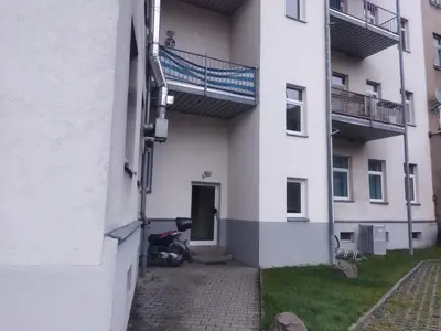 Das Gebäude in dem sich die Ferienwohnung befindet
