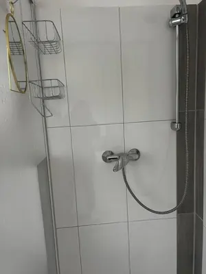 Ein Badezimmer in der Unterkunft Wohnen im Musikerviertel-Apartment Sun -