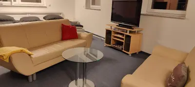 Ein Sitzbereich in der Unterkunft Family Room Grüne Auszeit Dresden