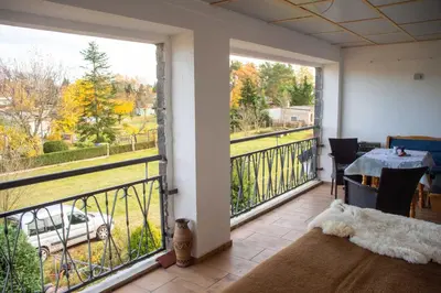 Ein Balkon oder eine Terrasse in der Unterkunft Wolffs Ferienwohnung Wohlfühloase in Bernsdorf