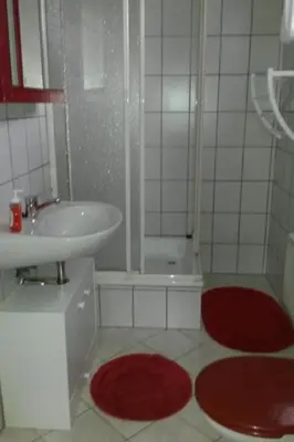 Ein Badezimmer in der Unterkunft Holiday Home Lilienstein by Interhome