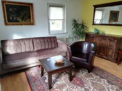 Ein Sitzbereich in der Unterkunft Apartment Kleine Ferienwohnung in Freital bei Dresden by Interhome