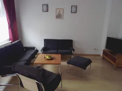Ein Sitzbereich in der Unterkunft Apartment Blaues Haus by Interhome