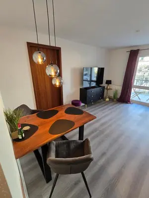 TV/Unterhaltungsangebot in der Unterkunft WohnTraum Kamelienweg, Sauna, Balkon