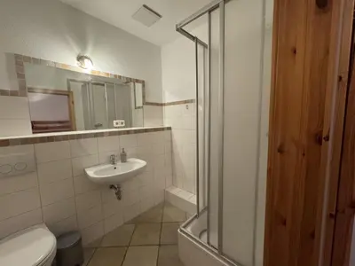 Ein Badezimmer in der Unterkunft Ferienwohnung Pfaffenstein in der alten Försterei