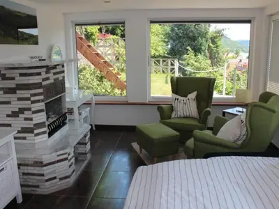 Ein Sitzbereich in der Unterkunft Holiday Home Bungalow Schönblick am Elberadweg in Pirna by Interhome